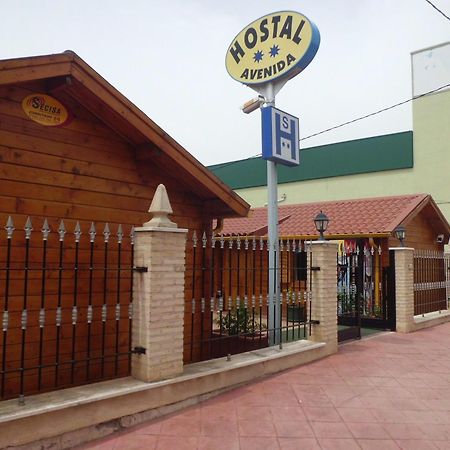 Hostal Gran Avenida Tarancón Kültér fotó